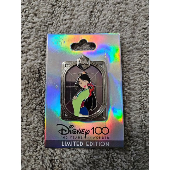 Disney Accessories - Mulan DEC 100 Years of Wonder Pin LE 400